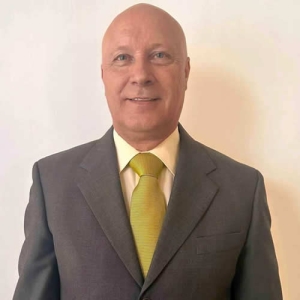 Edmundo Elías Butto Vargas