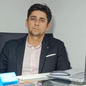 Javier Andrés Olearte Espinoza